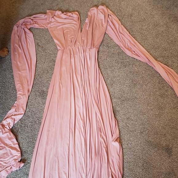 **SOLD** Bridesmaid Infinity Dress/Maternity Dress - Picture 3 of 4
